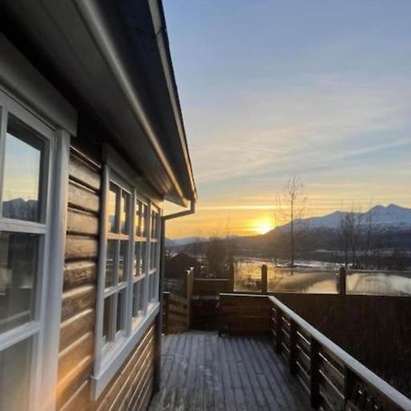 Cozy 2 Bedroom Cottage With Hot Tub Akureyri Buitenkant foto