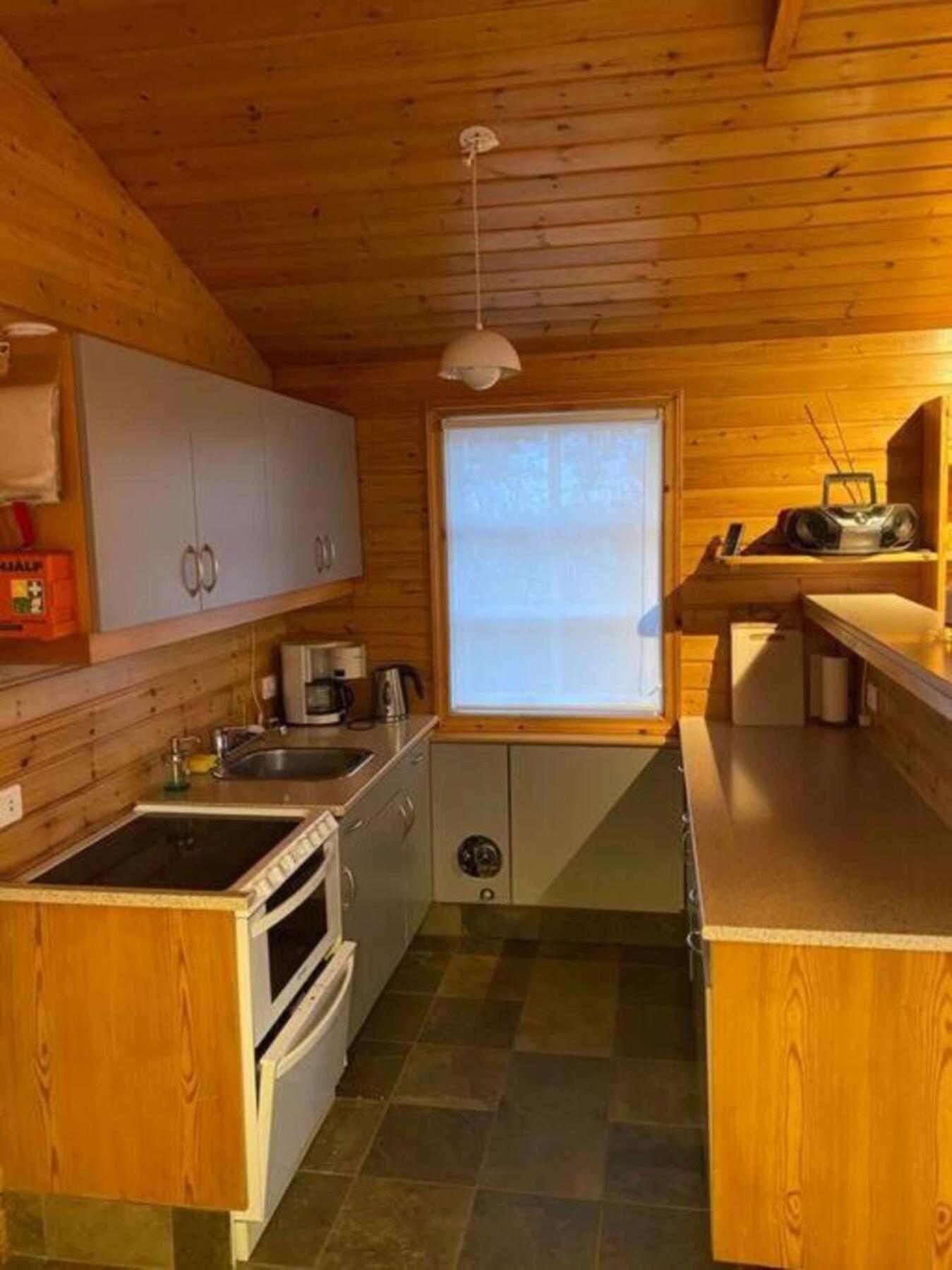 Cozy 2 Bedroom Cottage With Hot Tub Akureyri Buitenkant foto