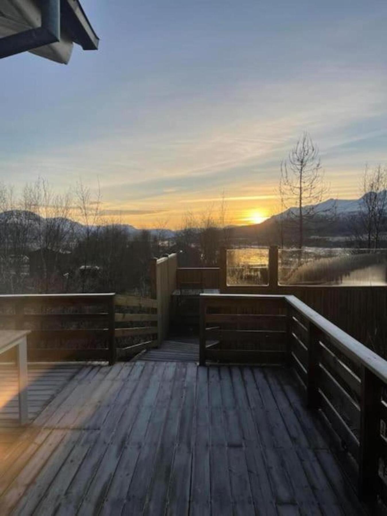 Cozy 2 Bedroom Cottage With Hot Tub Akureyri Buitenkant foto